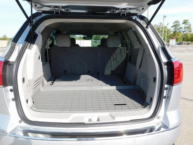 Photo of 2015 Quicksilver Metallic Buick Enclave
