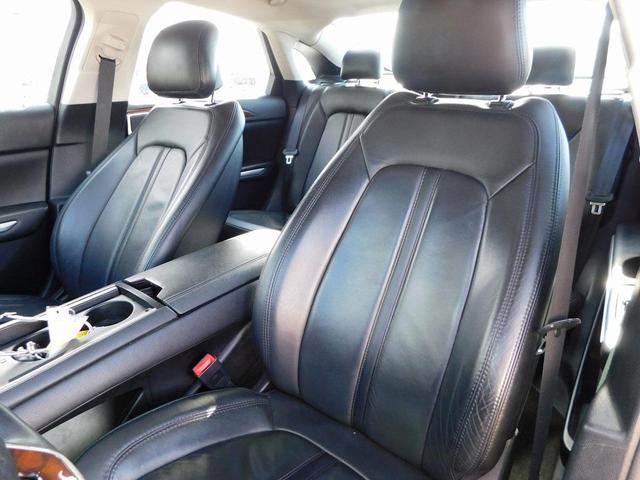 Photo of 2016 Ingot Silver Lincoln MKZ Hybrid