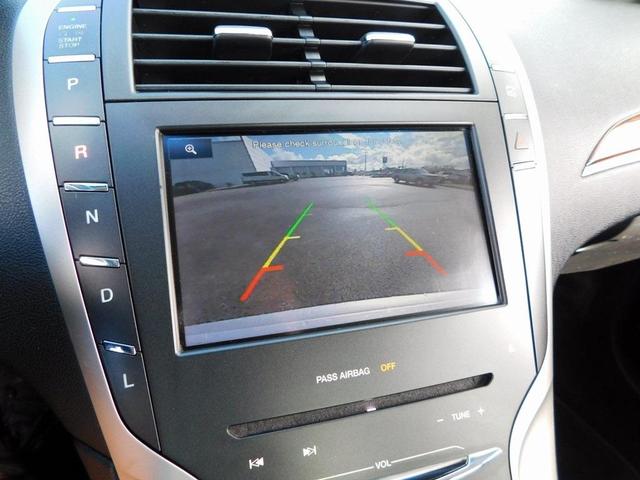 Photo of 2016 Ingot Silver Lincoln MKZ Hybrid