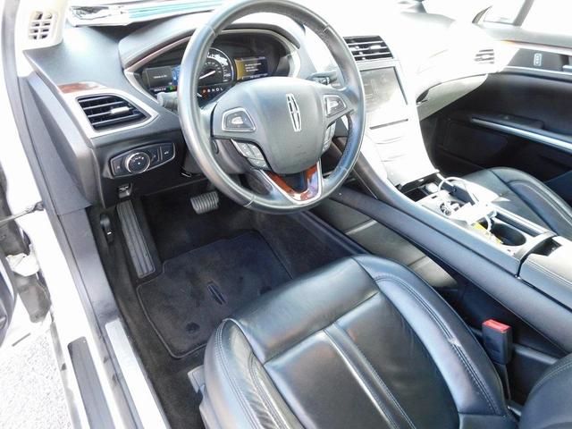 Photo of 2016 Ingot Silver Lincoln MKZ Hybrid