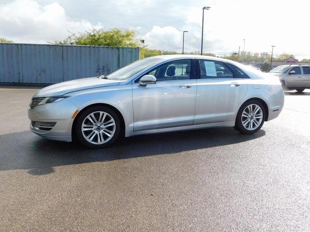Photo of 2016 Ingot Silver Lincoln MKZ Hybrid