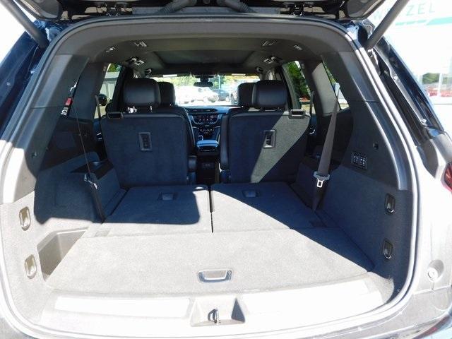 Photo of 2023 Stellar Black Metallic Cadillac XT6