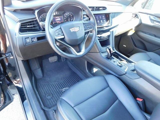 Photo of 2023 Stellar Black Metallic Cadillac XT6
