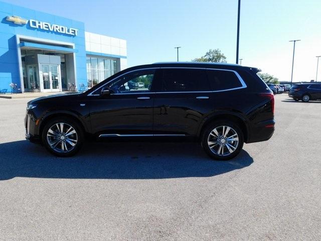 Photo of 2023 Stellar Black Metallic Cadillac XT6