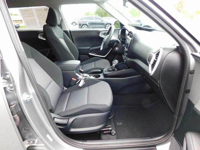 Photo of 2024 Steel Gray Kia Soul
