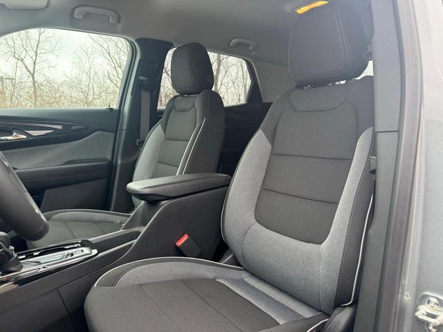 Photo of 2025 Sterling Gray Metallic Chevrolet Trailblazer