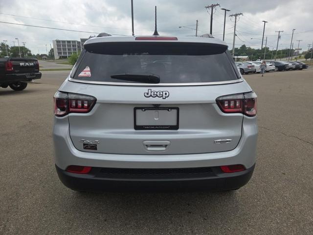 Photo of 2025 Silver Zynith Jeep Compass