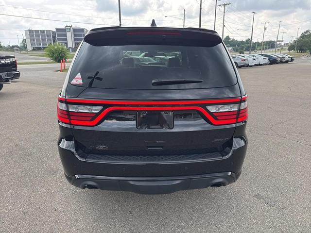 Photo of 2024 DB Black Crystal Clearcoat Dodge Durango