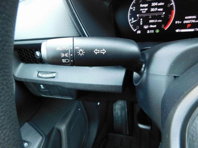 Photo of 2023 Platinum White Pearl Honda CR-V
