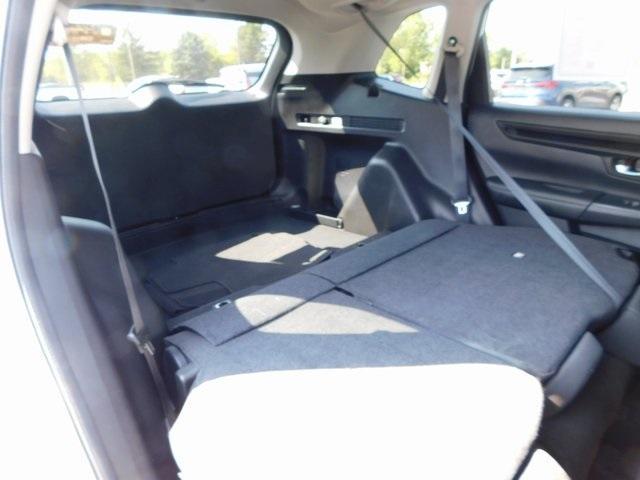Photo of 2023 Platinum White Pearl Honda CR-V