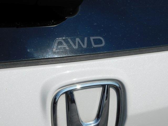 Photo of 2023 Platinum White Pearl Honda CR-V