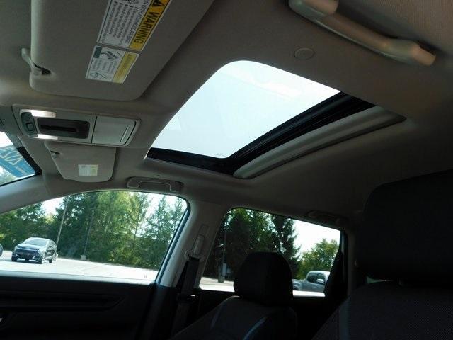 Photo of 2023 Platinum White Pearl Honda CR-V