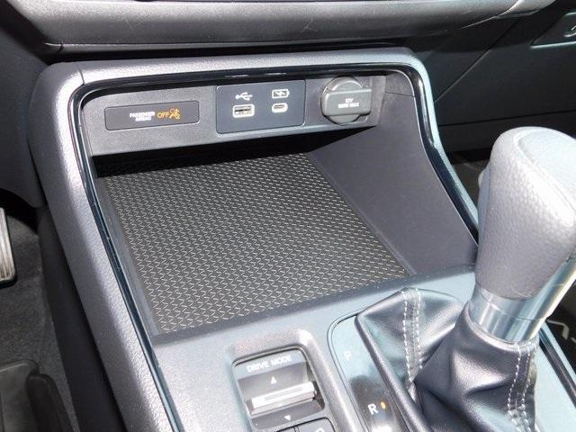 Photo of 2023 Platinum White Pearl Honda CR-V