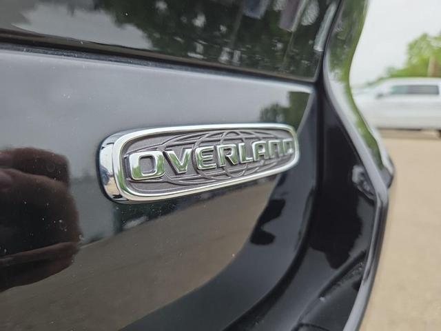 Photo of 2023 Diamond Black Jeep Grand Cherokee