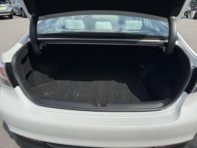 Photo of 2016 Diamond White Pearl Hyundai SONATA Hybrid