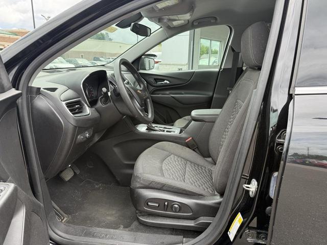 Photo of 2019 Mosaic Black Metallic Chevrolet Equinox