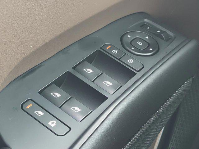 Photo of 2026 Wolf Gray/Ebony Black Roof Kia EV9
