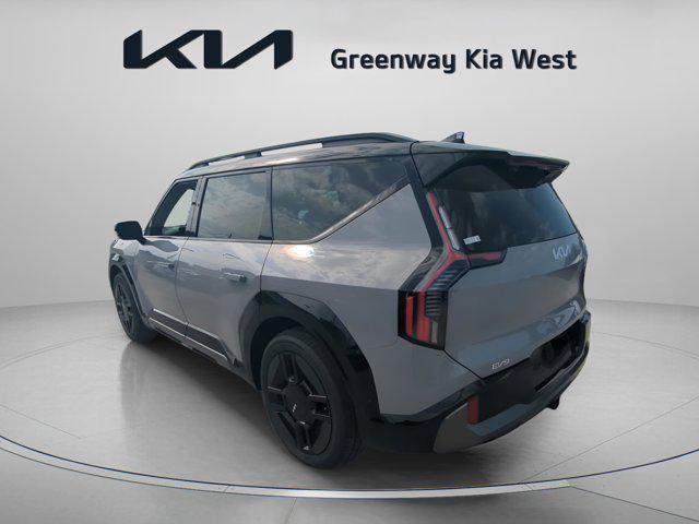 Photo of 2026 Wolf Gray/Ebony Black Roof Kia EV9