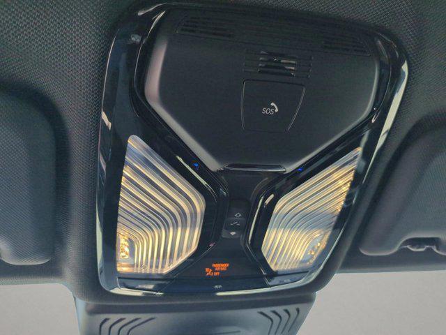 Photo of 2022 Jet Black BMW X3