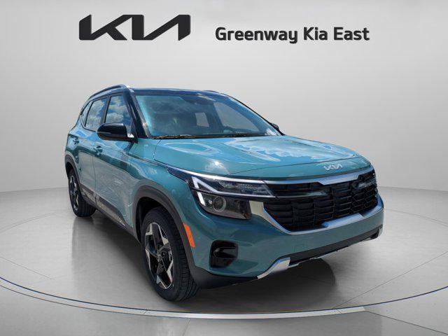 Photo of 2026 Pluton Blue/Black Roof Kia Seltos