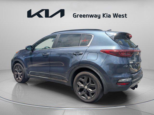 Photo of 2020 Pacific Blue Kia Sportage