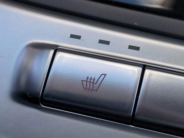 Photo of 2026 Snow White Pearl Kia Carnival Hybrid
