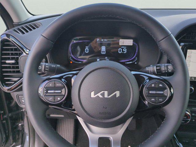 Photo of 2025 Gravity Gray Kia Soul