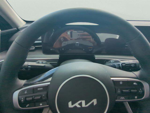 Photo of 2025 Yacht Blue Kia K5
