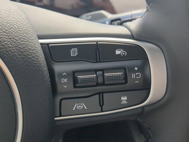 Photo of 2025 Yacht Blue Kia K5