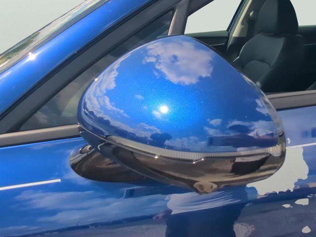 Photo of 2025 Yacht Blue Kia K5