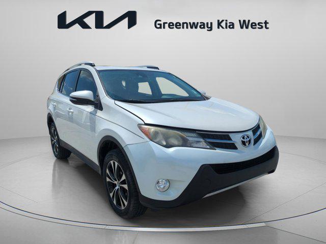 Photo of 2015 Blizzard Pearl Toyota RAV4