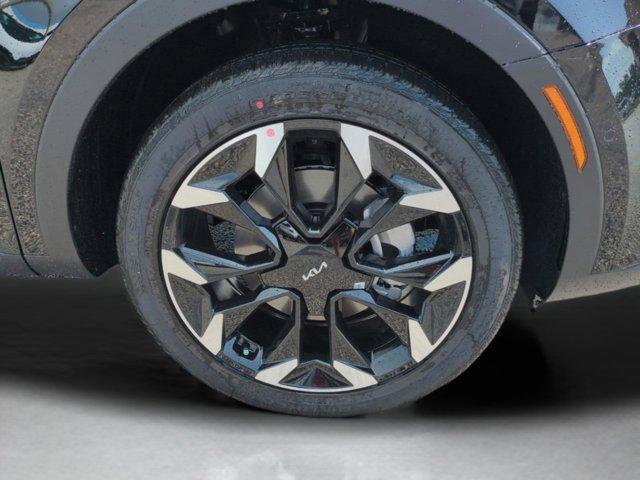 Photo of 2025 Ebony Black Kia Sorento