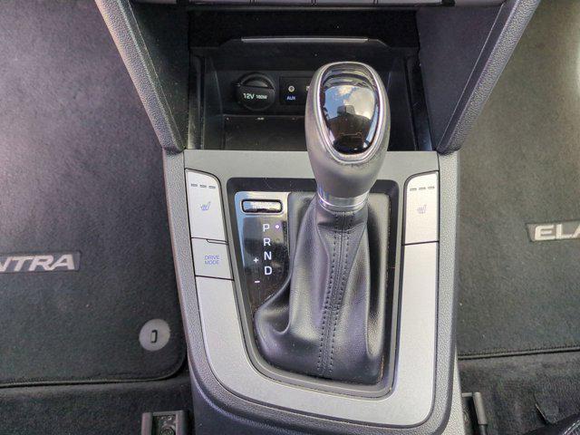 Photo of 2017 Scarlet Red Pearl Hyundai ELANTRA