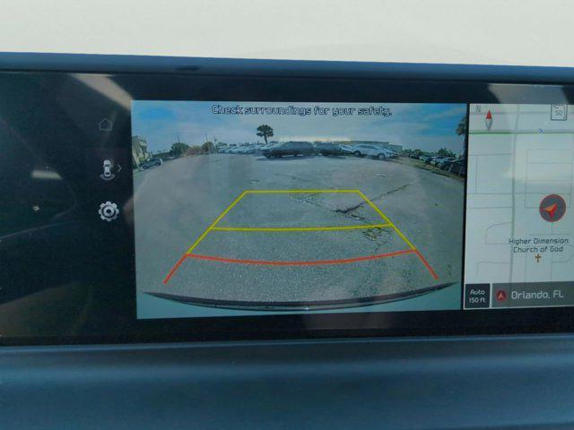 Photo of 2025 Pluton Blue/Black Roof Kia Seltos