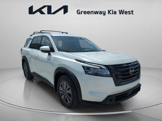 2022 Nissan Pathfinder