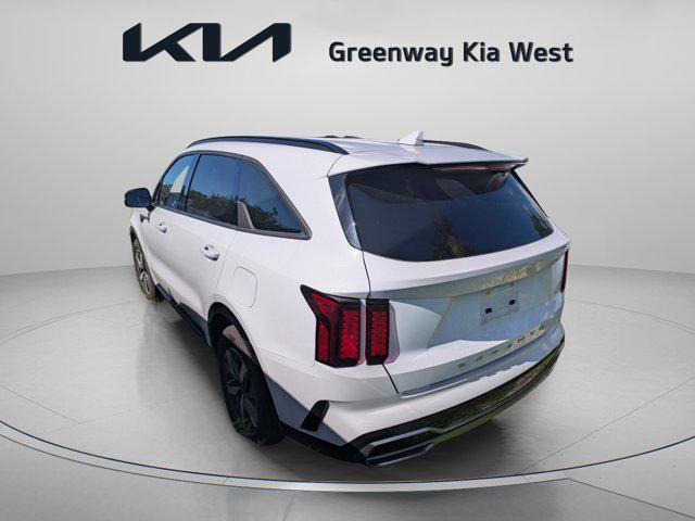 Photo of 2022 Glacial White Pearl Kia Sorento