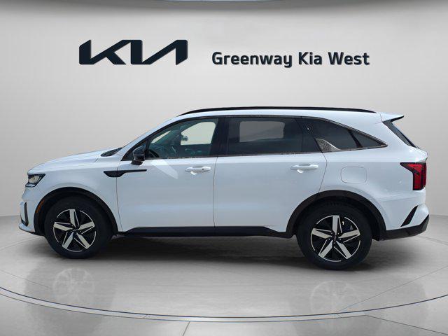 Photo of 2022 Glacial White Pearl Kia Sorento