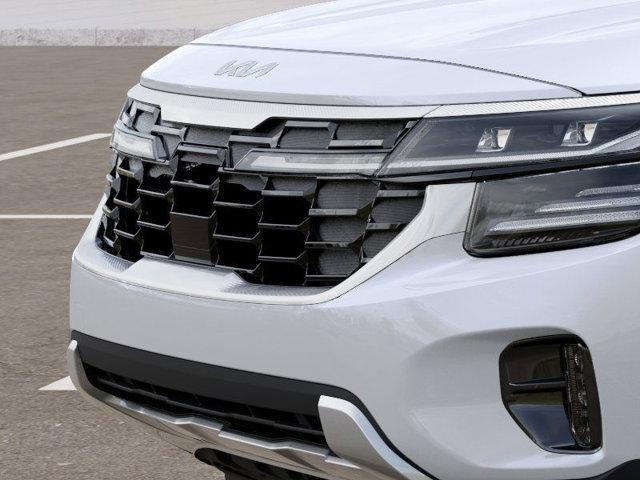 Photo of 2026 Snow White Pearl Kia Seltos