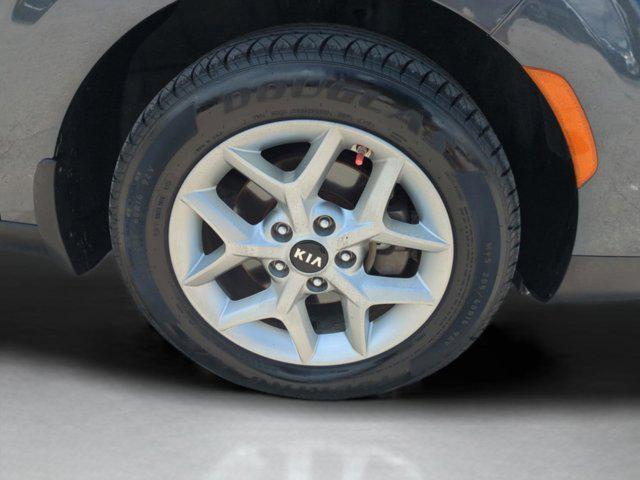 Photo of 2020 Gravity Grey Kia Soul