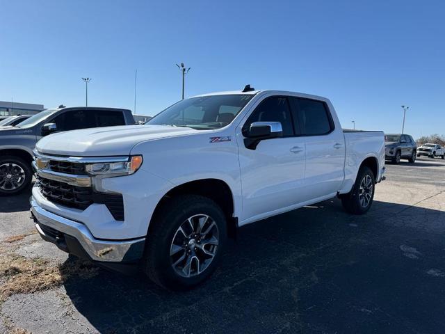 Photo of 2025 Summit White Chevrolet Silverado 1500