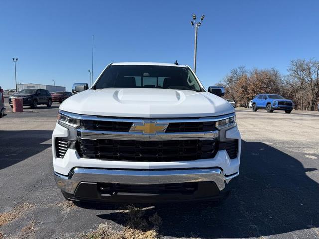 Photo of 2025 Summit White Chevrolet Silverado 1500