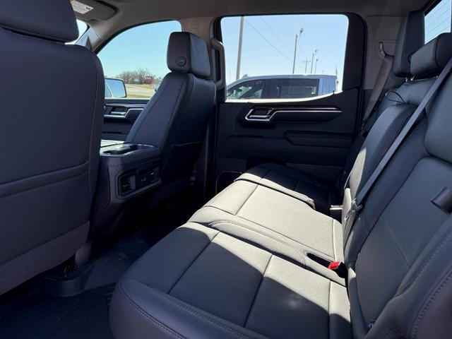 Photo of 2025 Summit White Chevrolet Silverado 1500