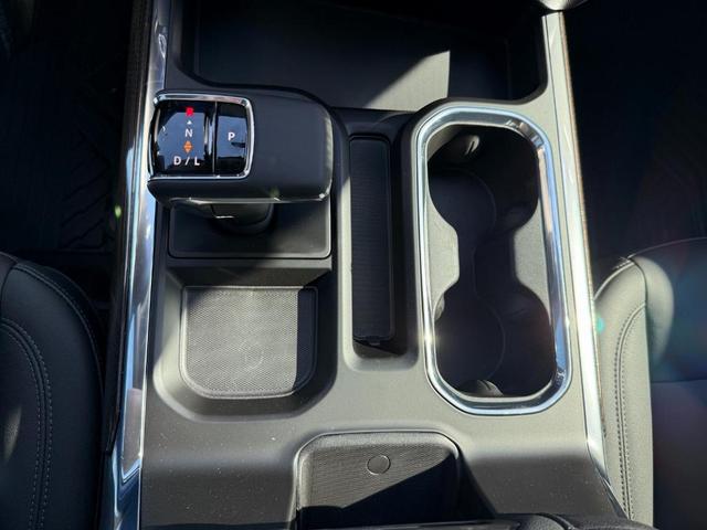 Photo of 2025 Summit White Chevrolet Silverado 1500