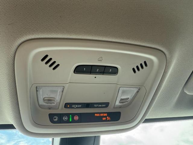Photo of 2020 Summit White Chevrolet Traverse