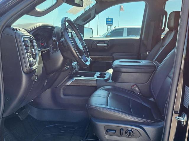 Photo of 2019 Black Chevrolet Silverado 1500