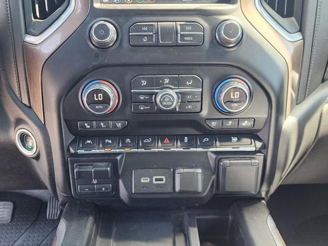 Photo of 2019 Black Chevrolet Silverado 1500
