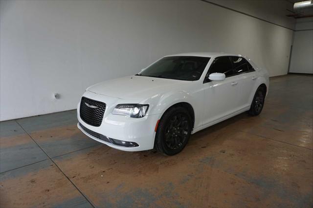 2019 Chrysler 300