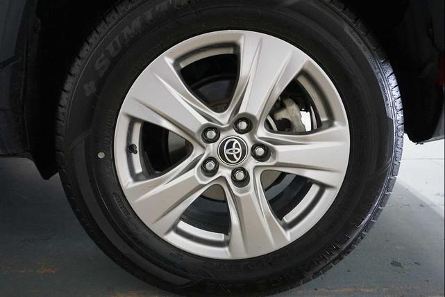 Photo of 2023 Ruby Flare Pearl Toyota RAV4