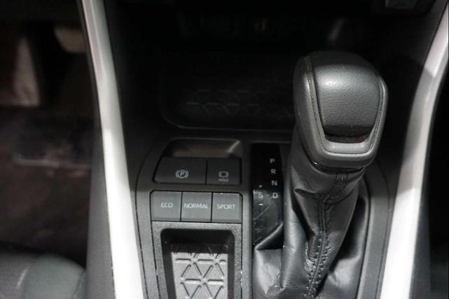 Photo of 2023 Ruby Flare Pearl Toyota RAV4