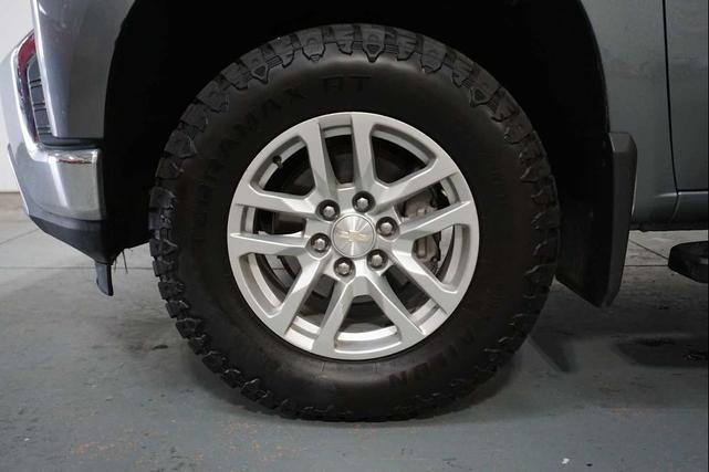 Photo of 2019 Gray Chevrolet Silverado 1500